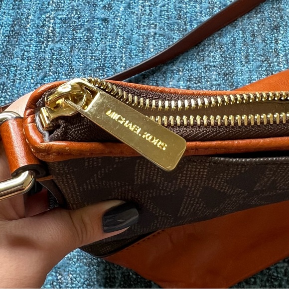 Michael Kors Bedford Monogram Messenger Crossbody Bag in Brown - Picture 6 of 12